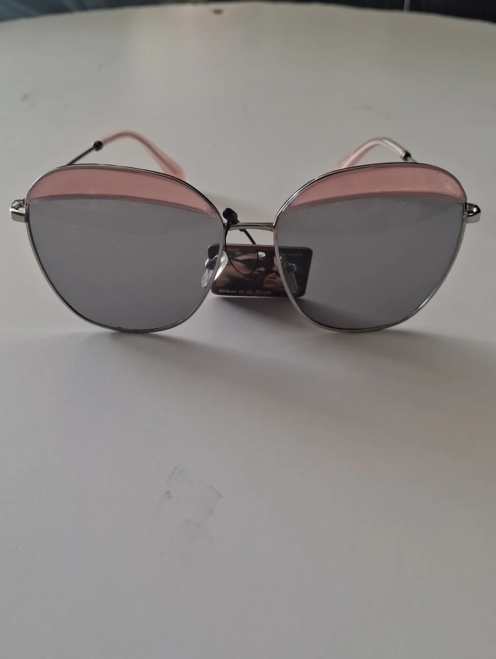 Women's Fashion Cat-Eye Sunglasses - Pink and Silver